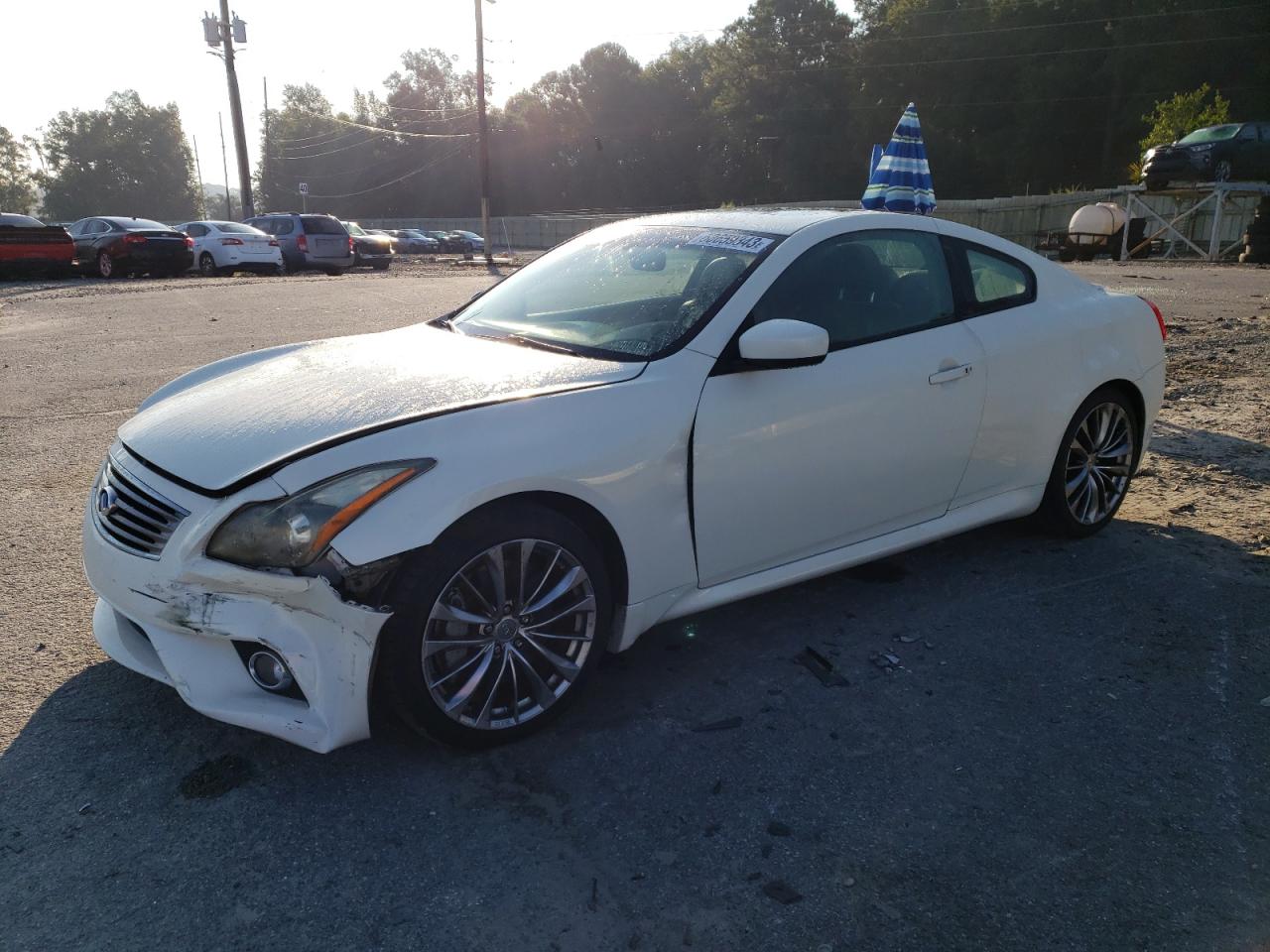 Infiniti G (2011)