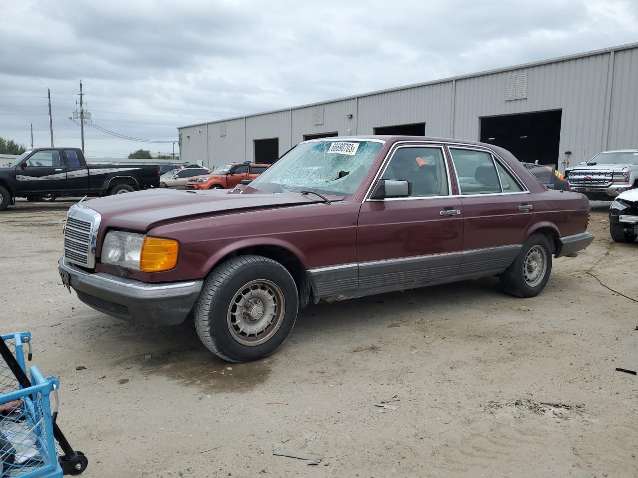 Mercedes-benz 300 sd (1985)
