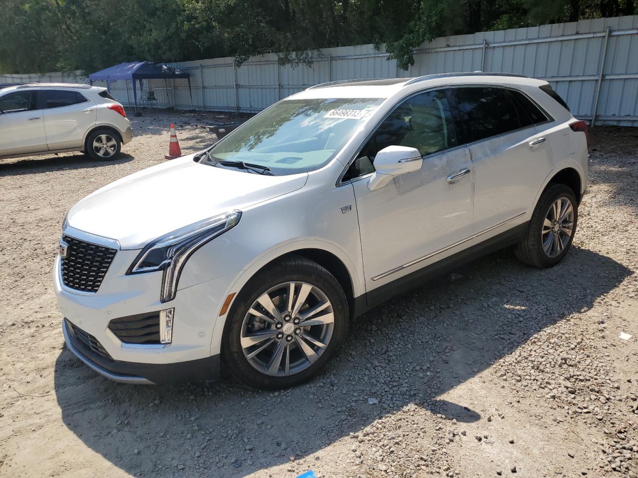 Cadillac Xt5 premiu (2022)