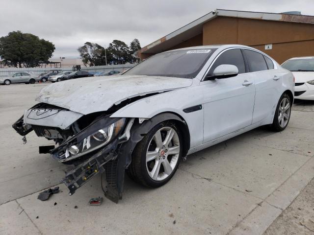 Jaguar Xe (2017)