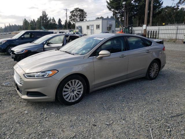 Ford Fusion hybrid (2015)