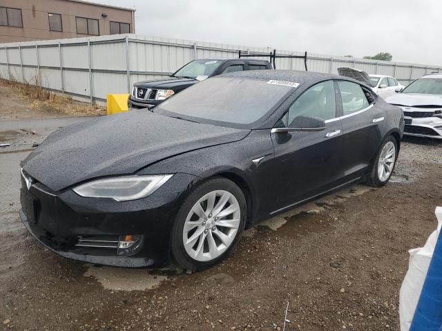 Tesla Model s (2017)