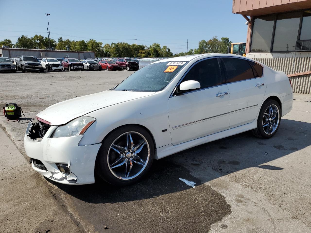Infiniti M (2009)