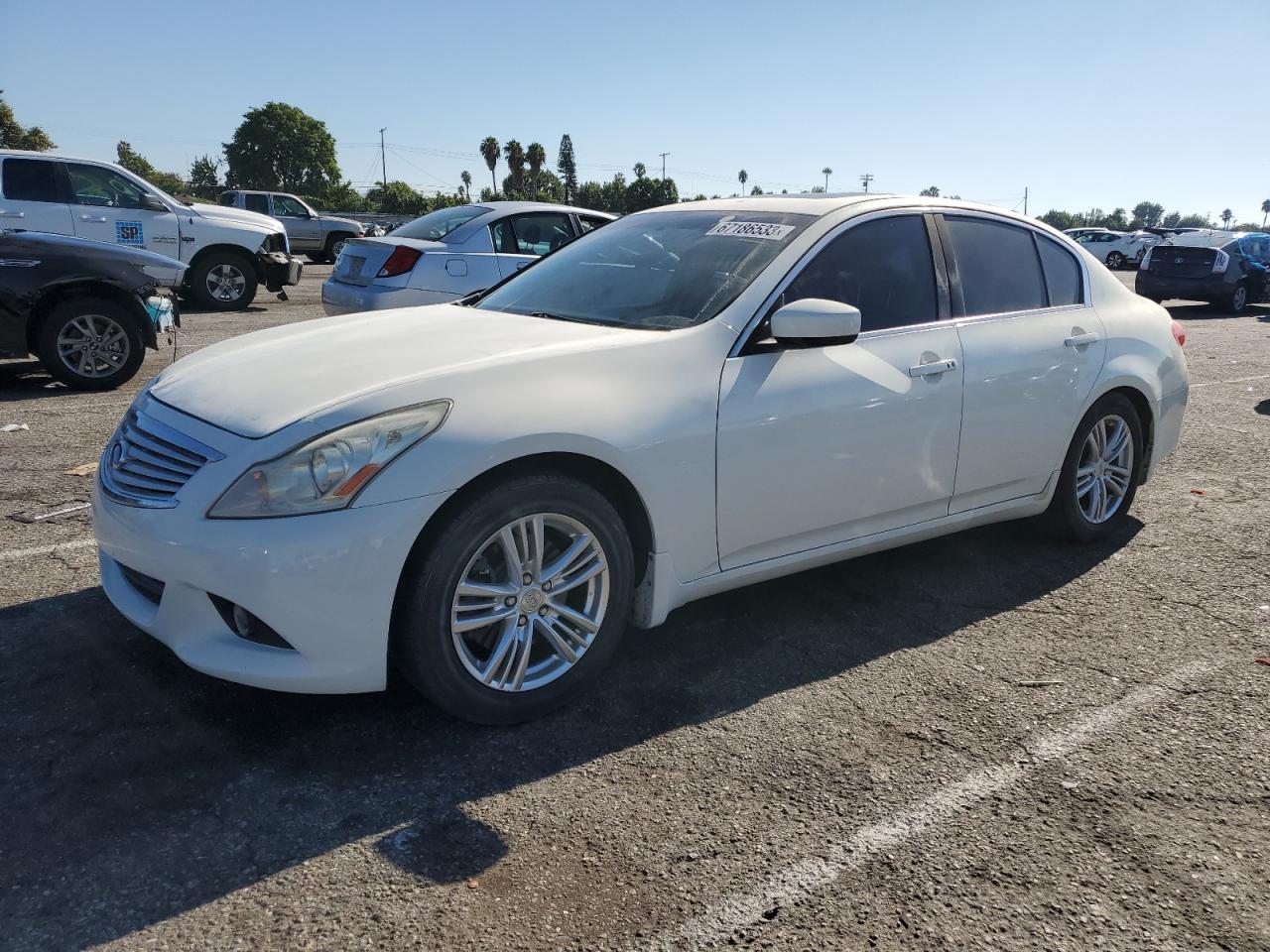 Infiniti G (2012)