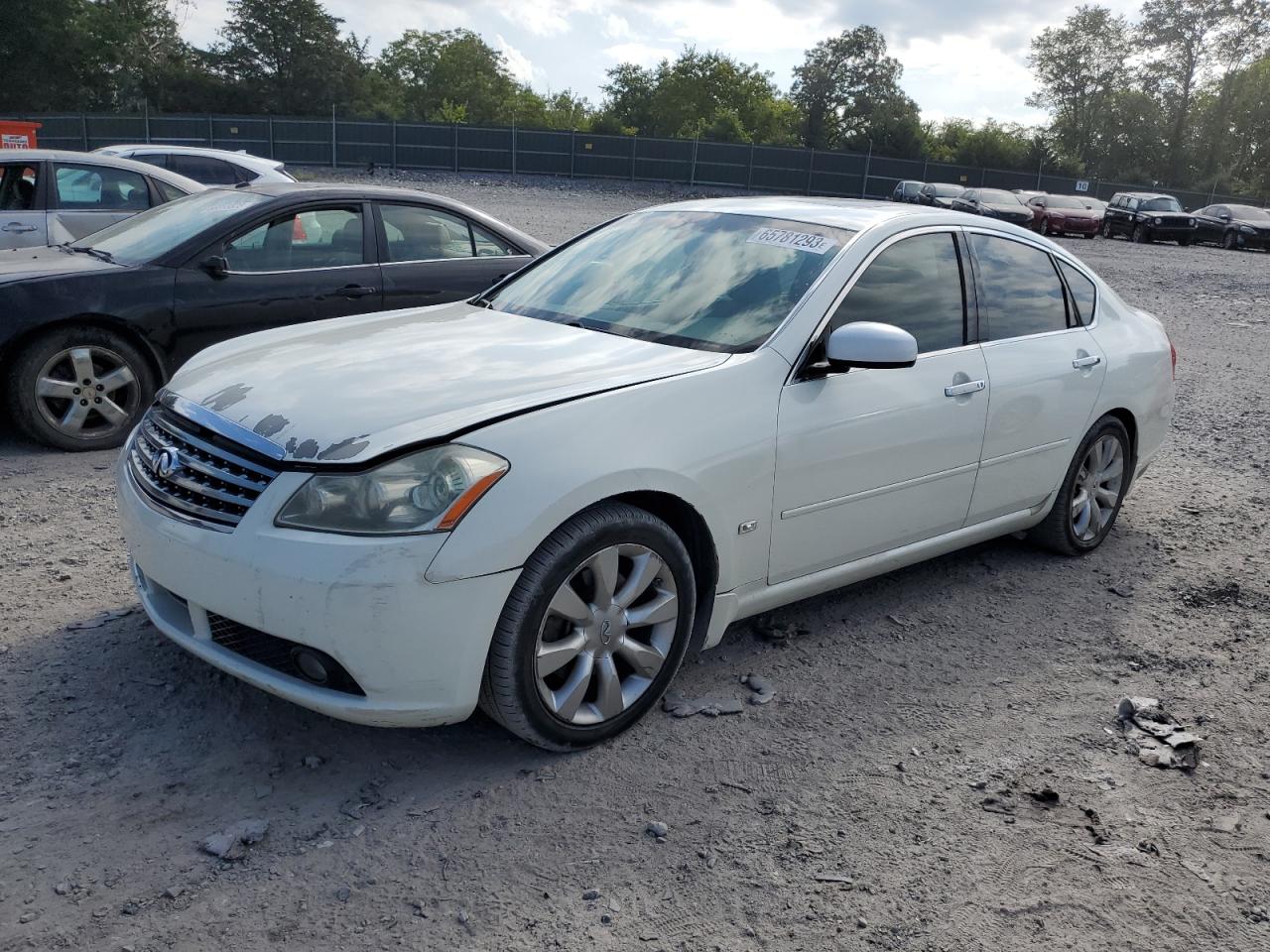 Infiniti M (2007)