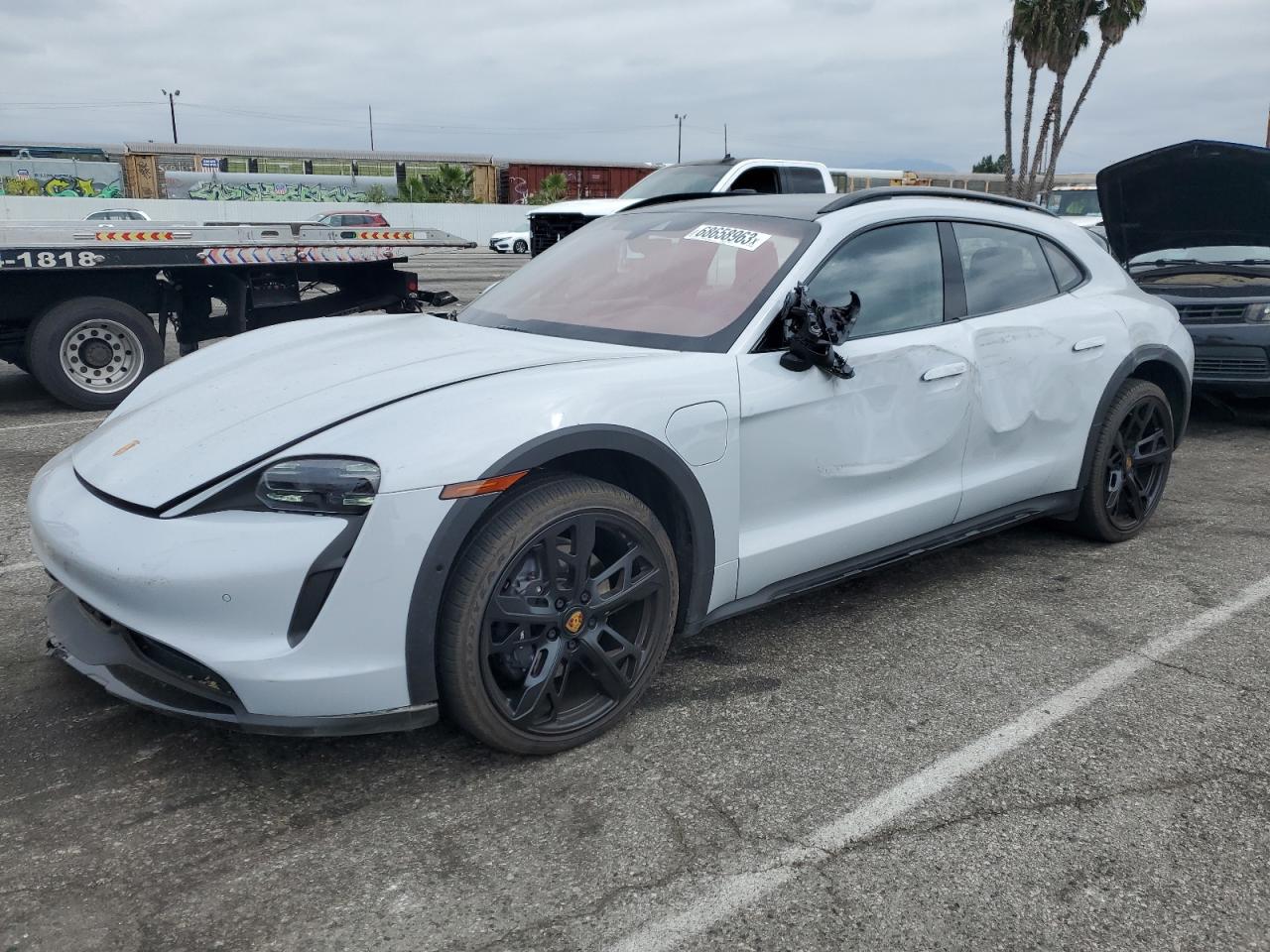 Porsche Taycan (2023)