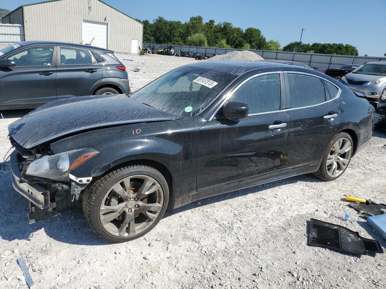 Infiniti M (2011)