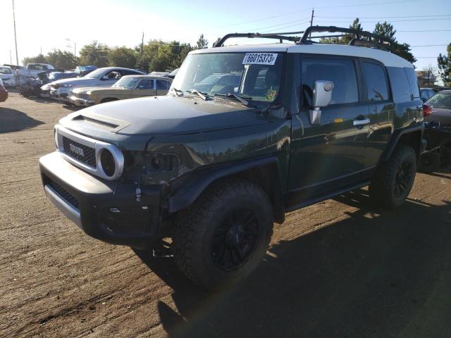 Toyota Fj cruiser (2014)