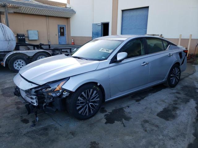 Nissan Altima sv (2023)