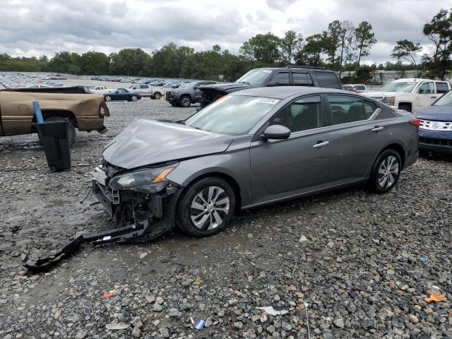 Nissan Altima s (2022)