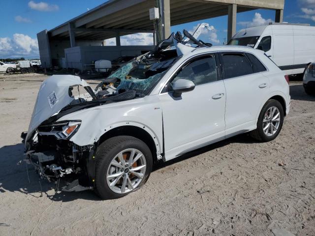 Audi Q3 premium (2024)