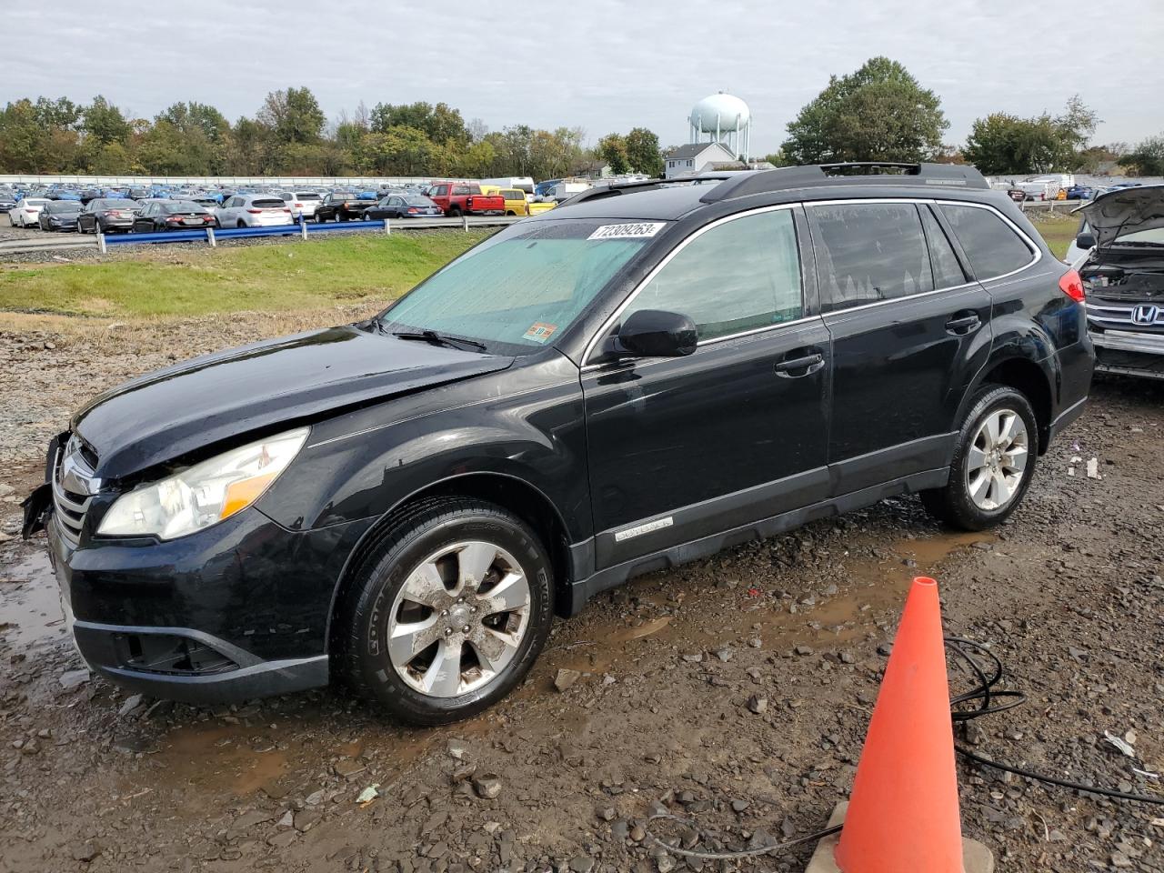Subaru Outback 3- (2011)