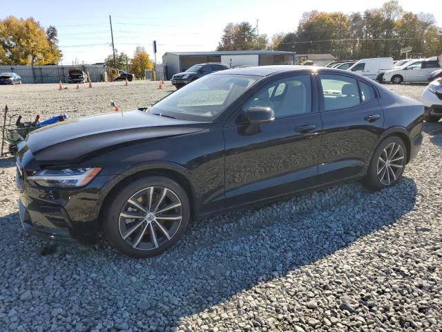 Volvo S60 b5 mom (2022)