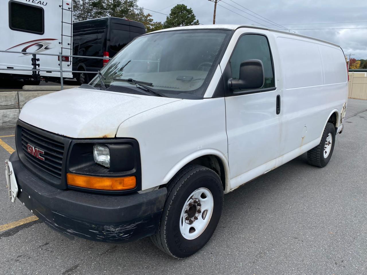 Gmc Savana g25 (2012)