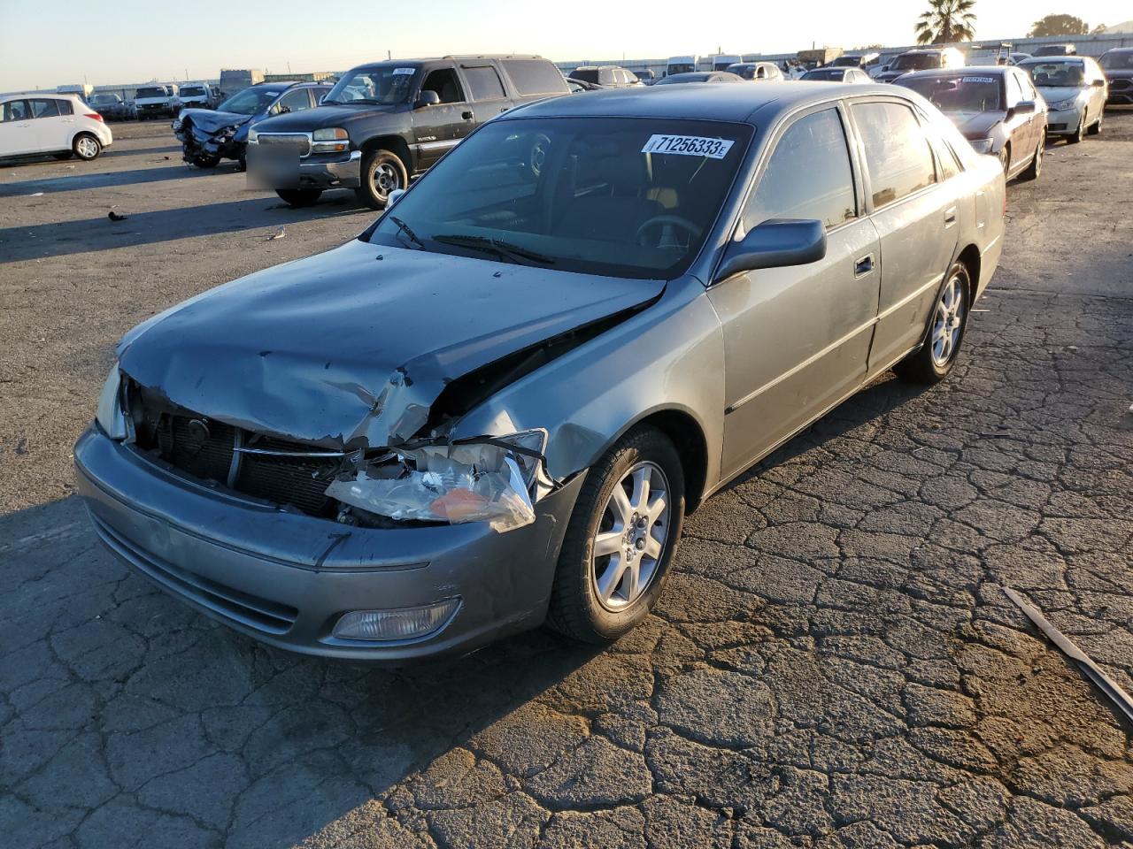 Toyota Avalon xl (2001)