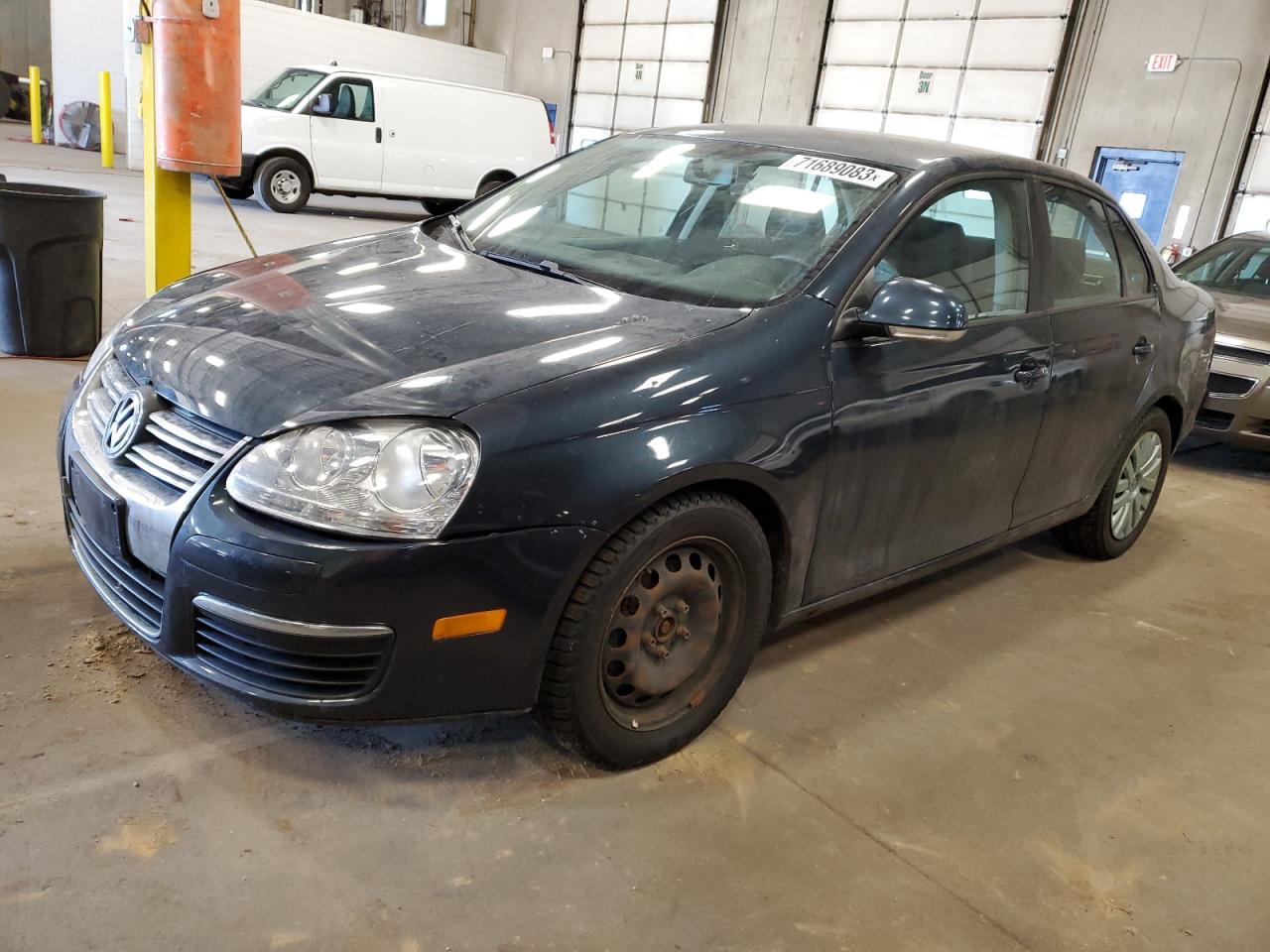 Volkswagen Jetta s (2010)