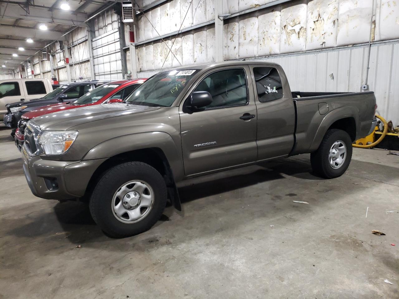Toyota Tacoma pre (2015)