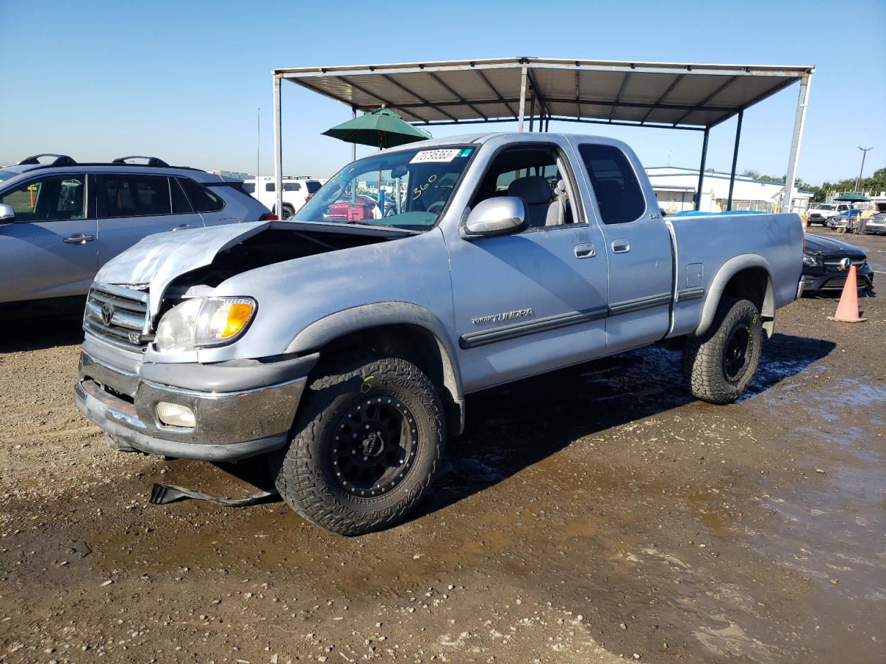 Toyota Tundra acc (2000)
