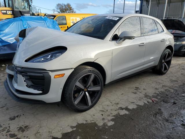 Porsche Macan base (2023)