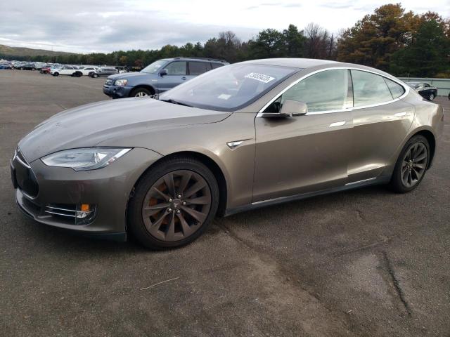 Tesla Model s (2016)