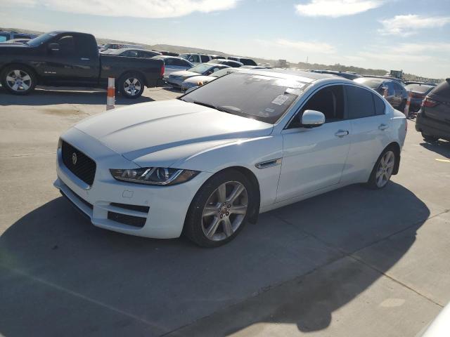 Jaguar Xe (2017)