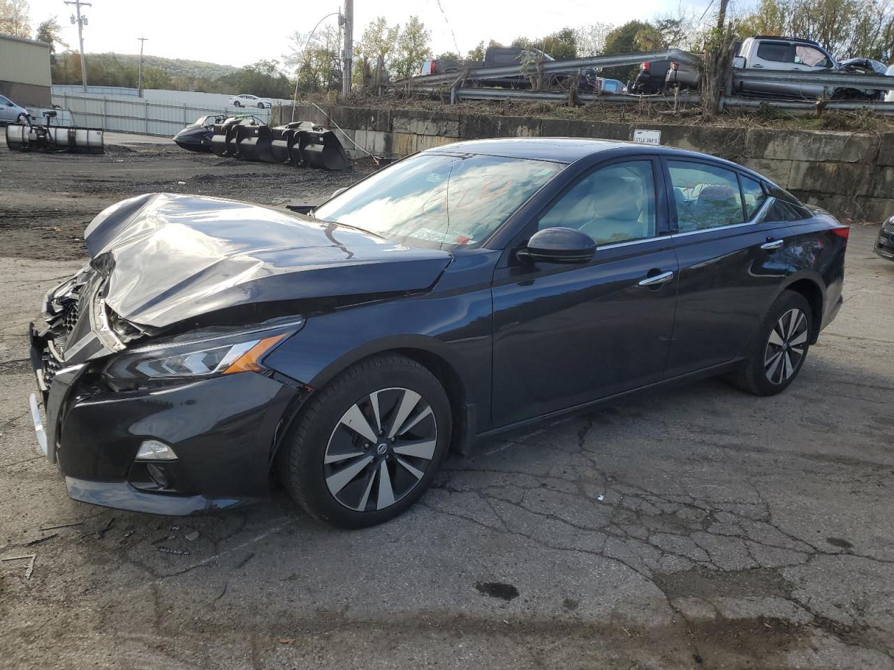 Nissan Altima sv (2019)