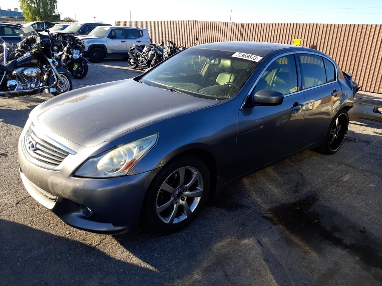 Infiniti G (2012)