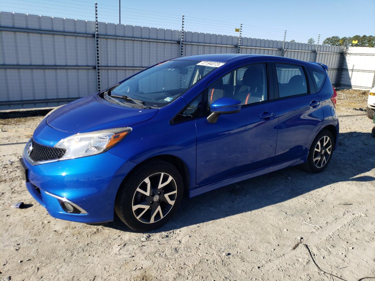 Nissan Versa note (2015)