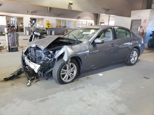 Infiniti Q40 (2015)