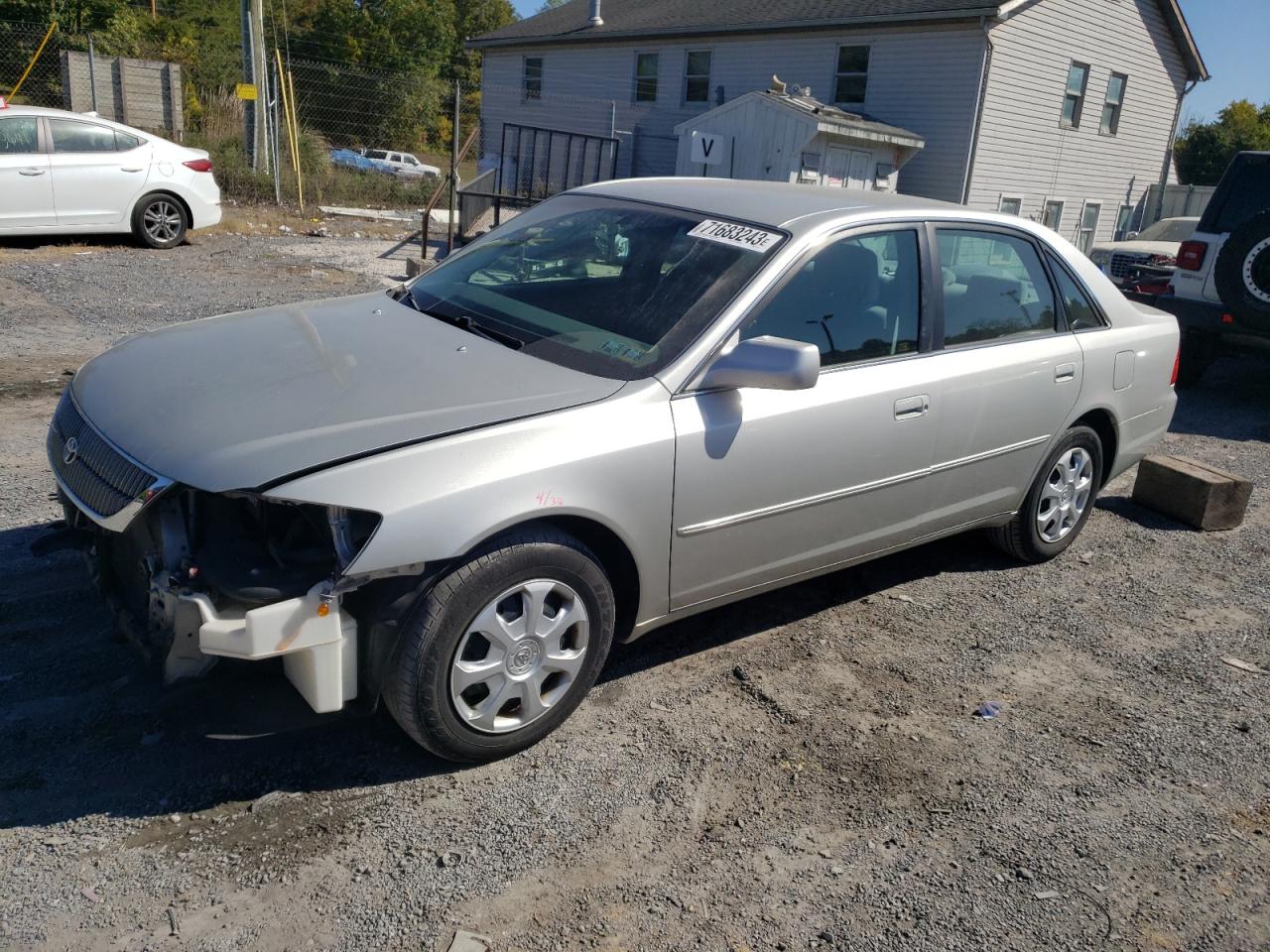Toyota Avalon xl (2001)