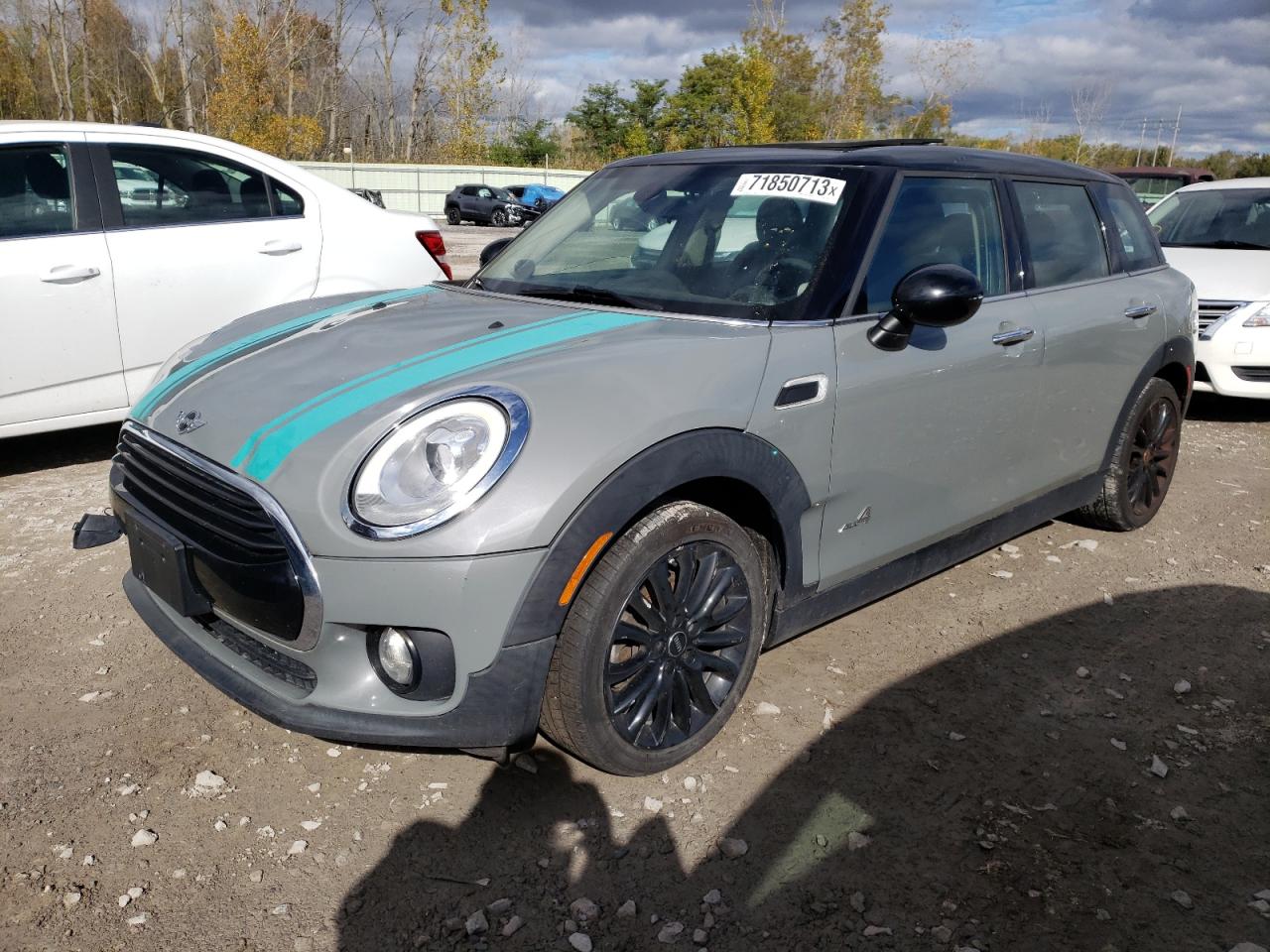 Mini Cooper clu (2017)