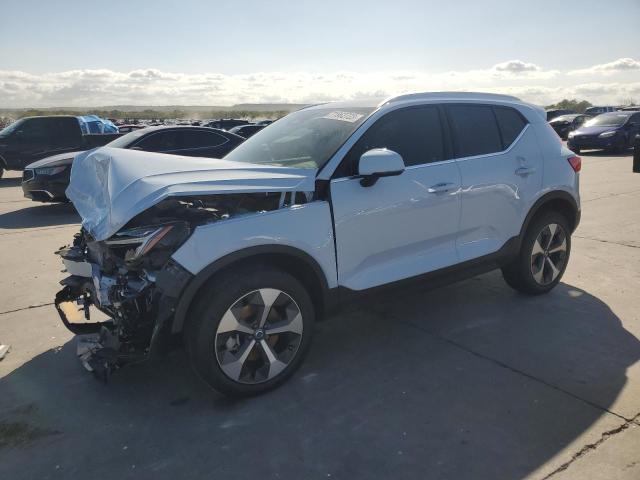 Volvo Xc40 core (2024)