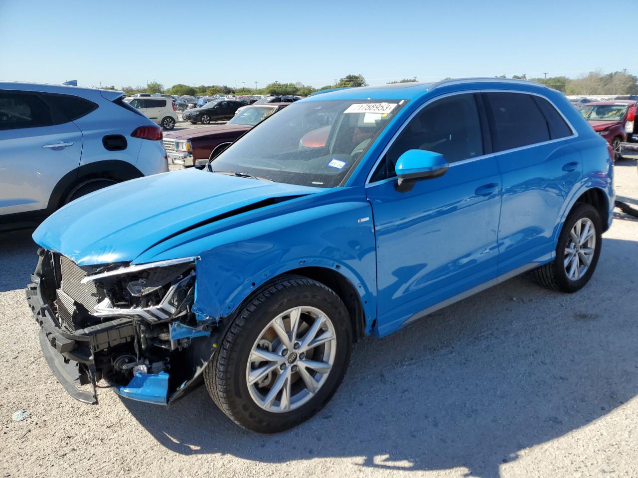 Audi Q3 premium (2022)