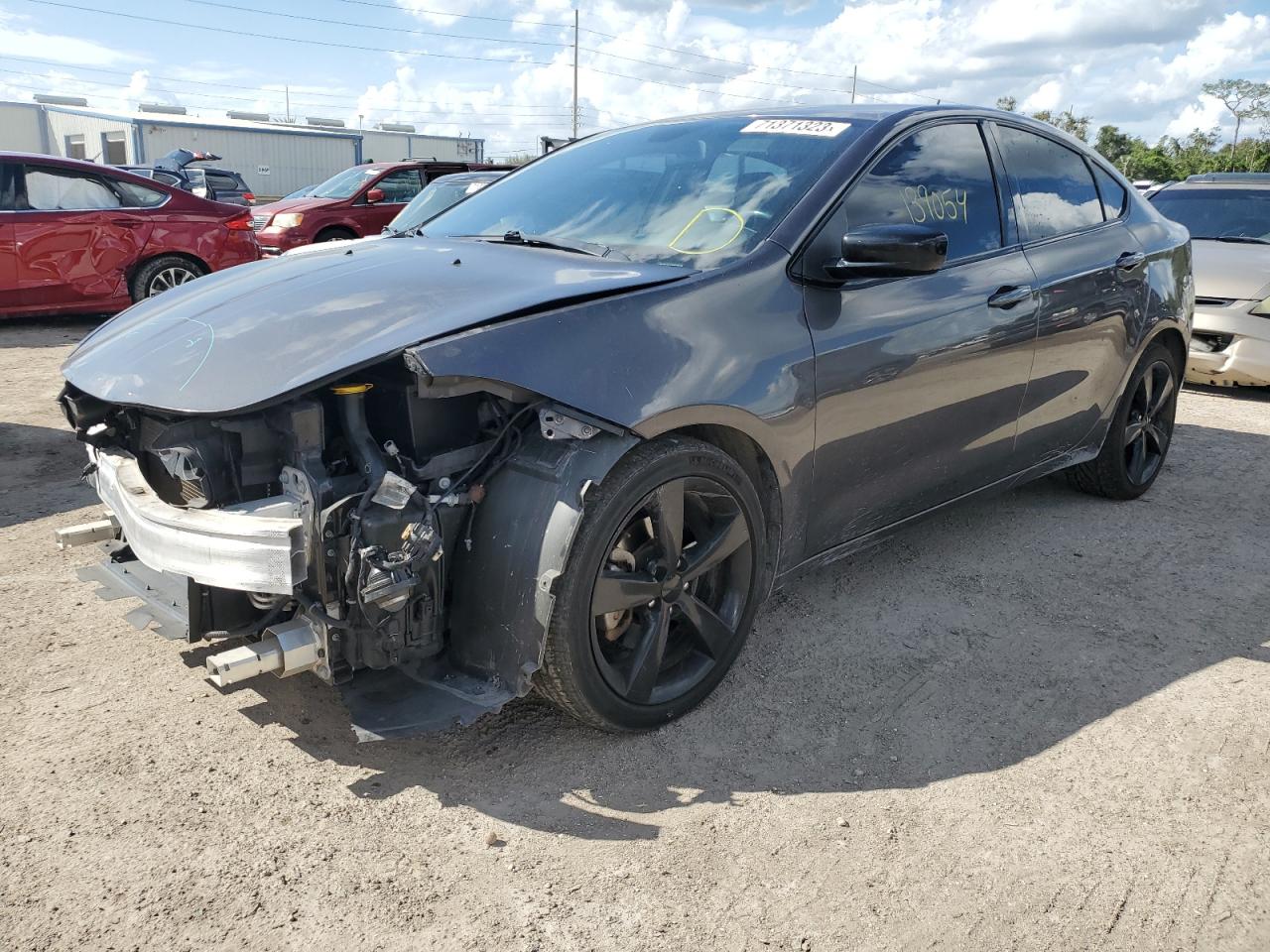 Dodge Dart sxt (2015)