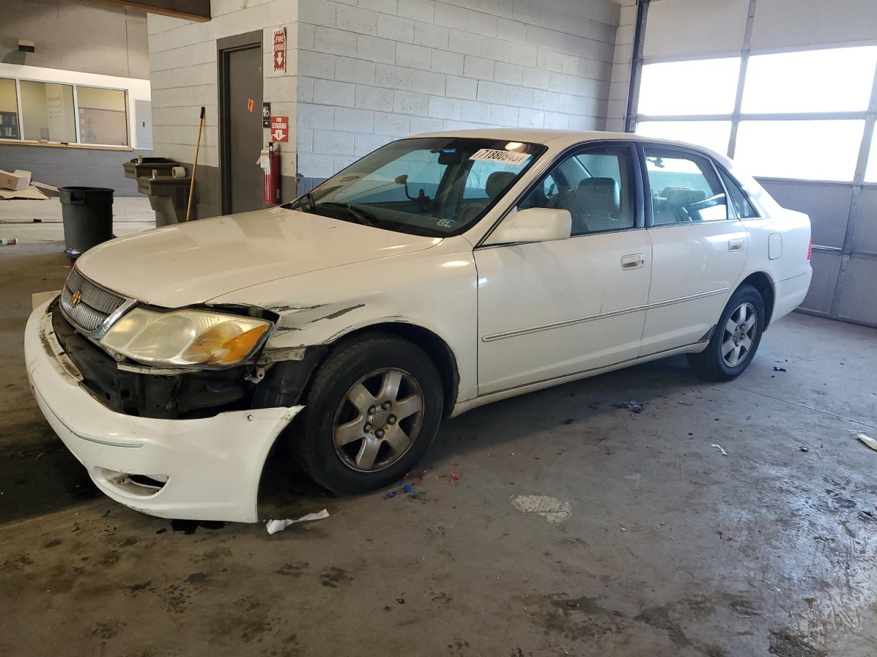 Toyota Avalon xl (2001)