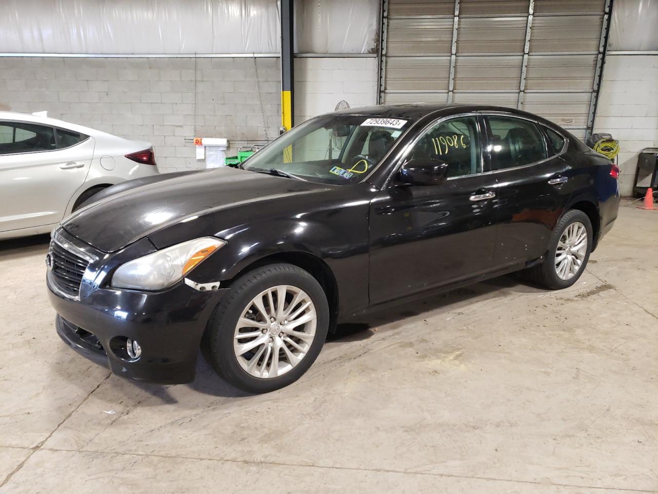 Infiniti M (2012)