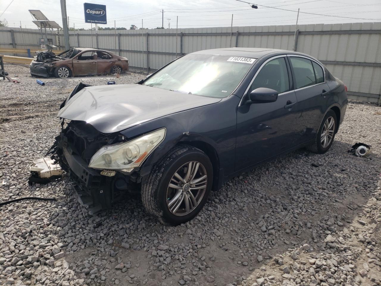 Infiniti G (2011)