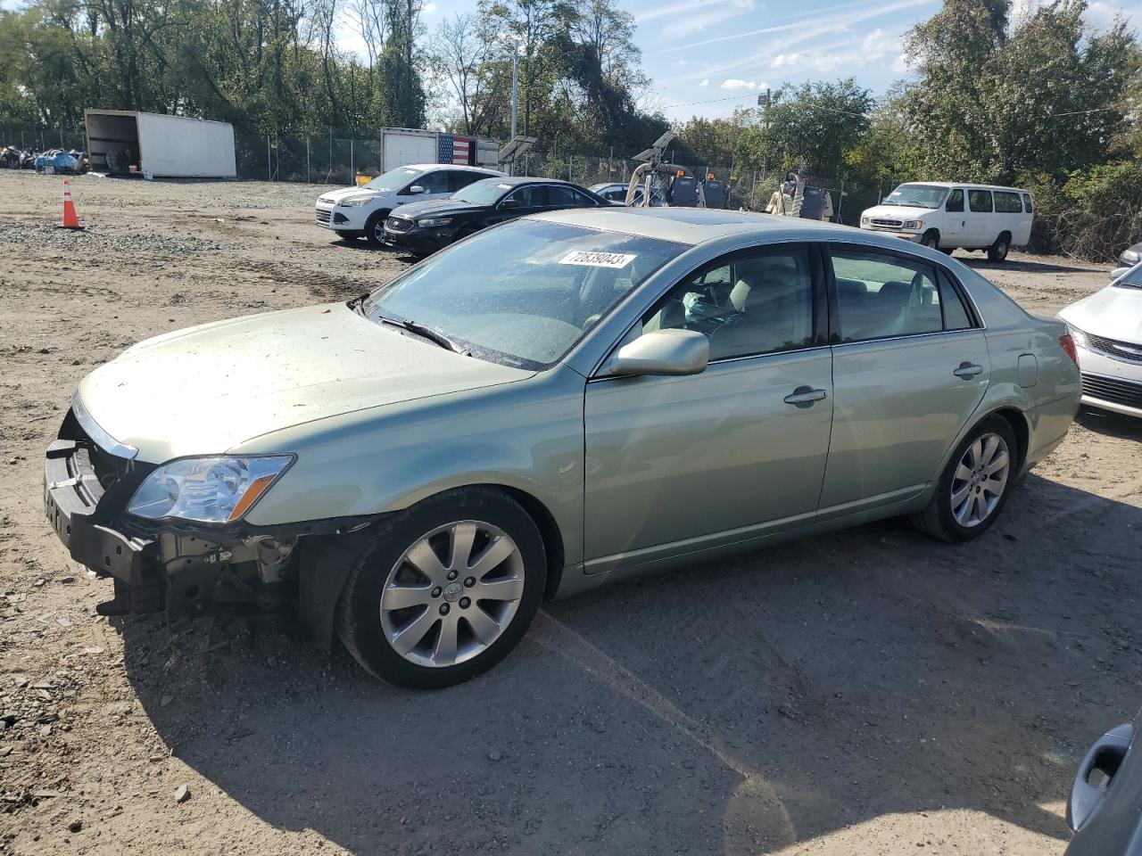 Toyota Avalon xl (2006)