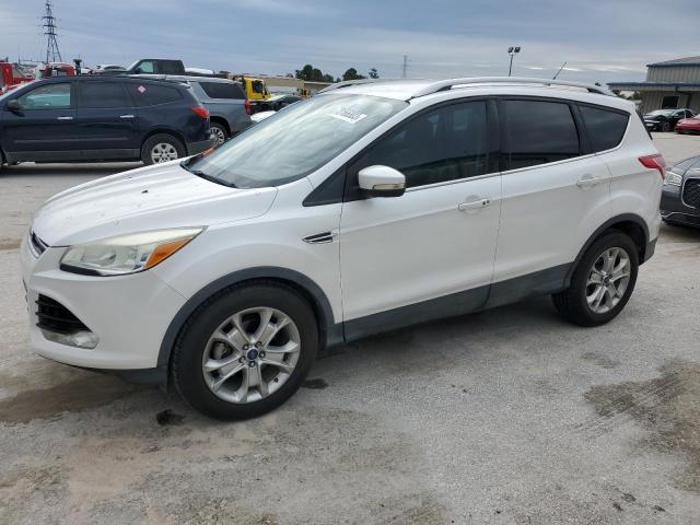 Ford Escape tit (2014)