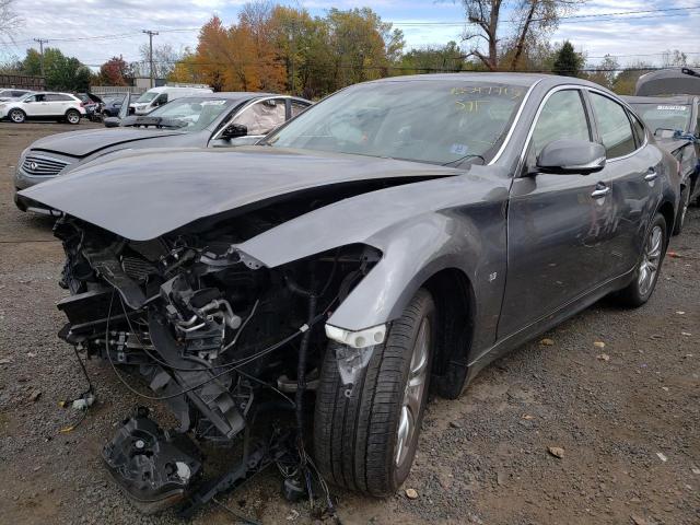 Infiniti Q70 (2015)