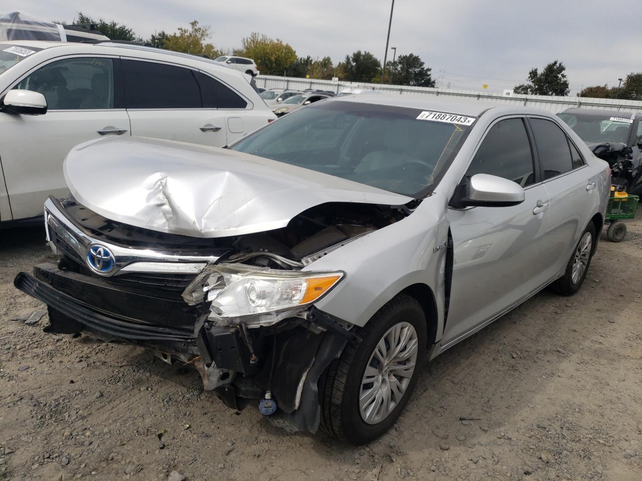 Toyota Camry hybr (2014)