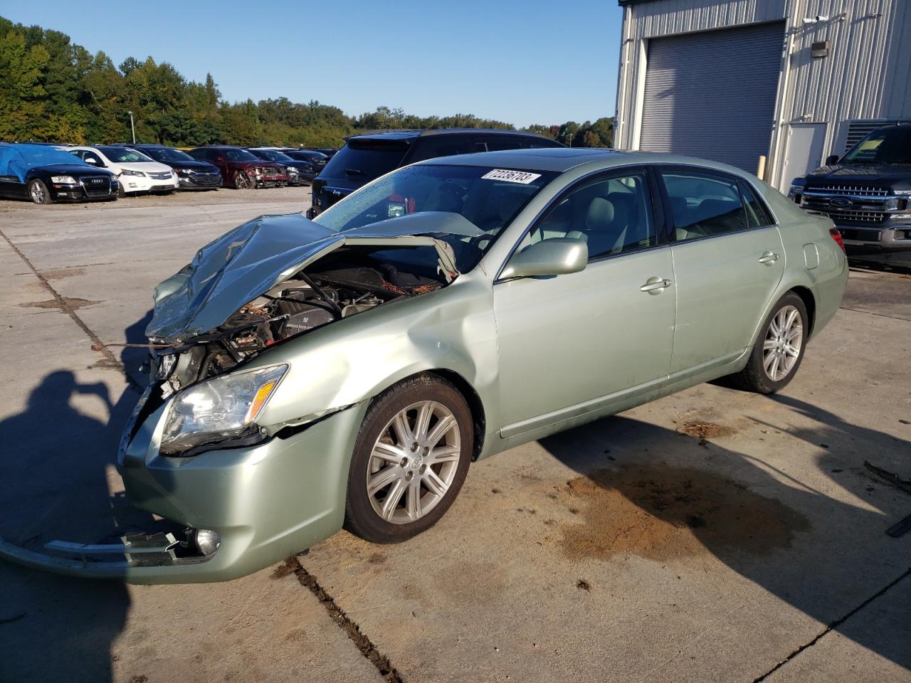 Toyota Avalon xl (2006)