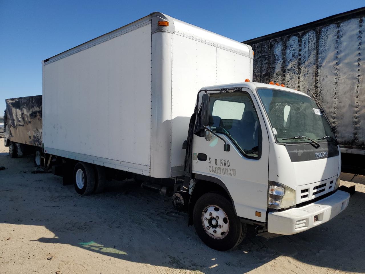 Isuzu Npr (2007)