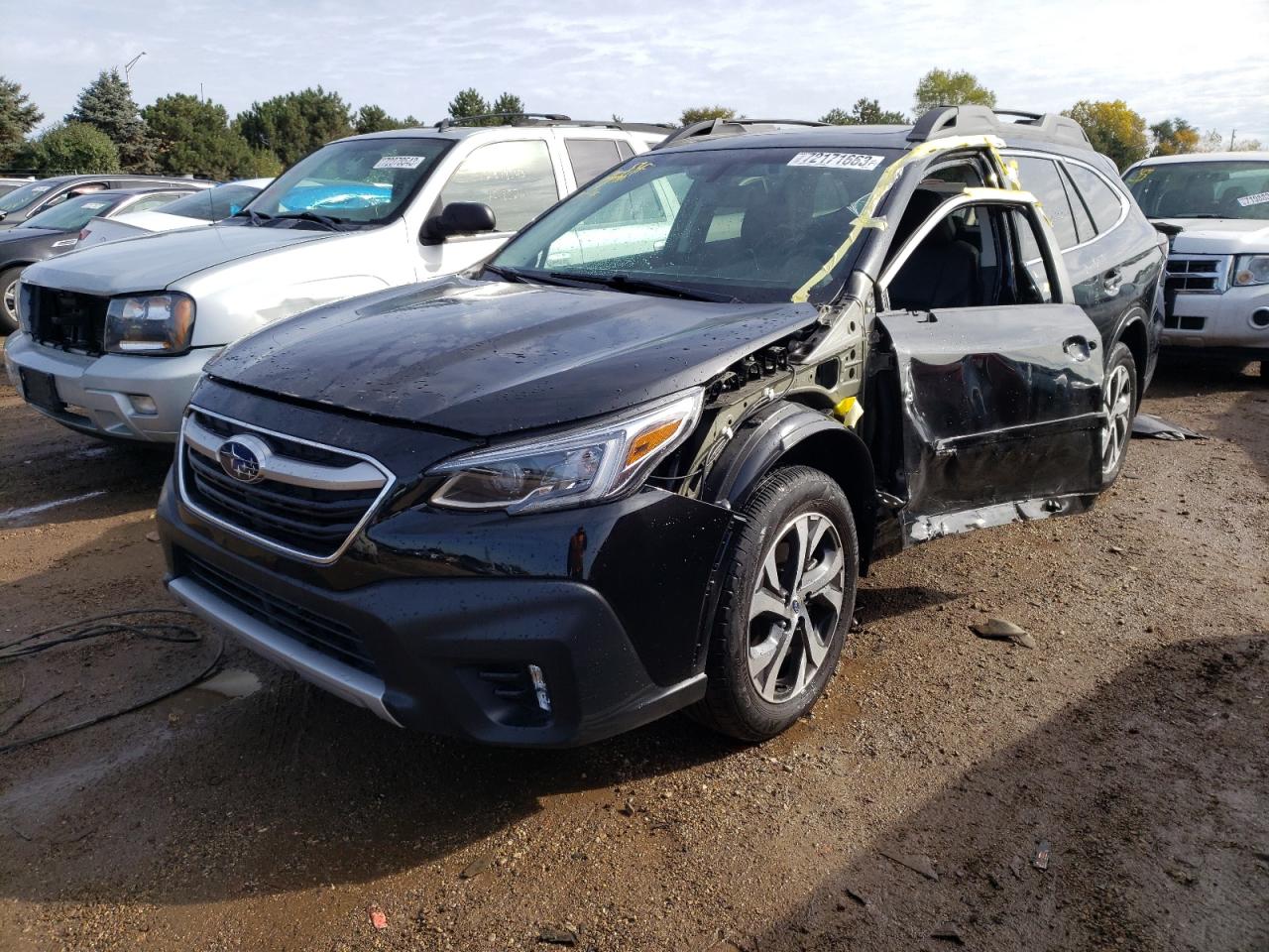 Subaru Outback li (2021)