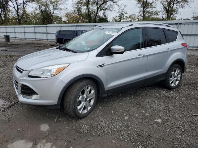 Ford Escape tit (2014)