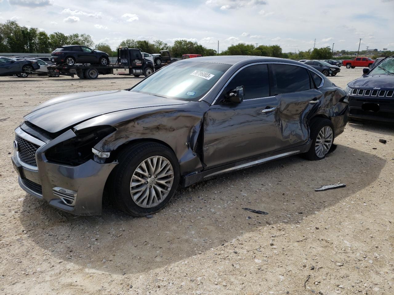 Infiniti Q70 (2019)