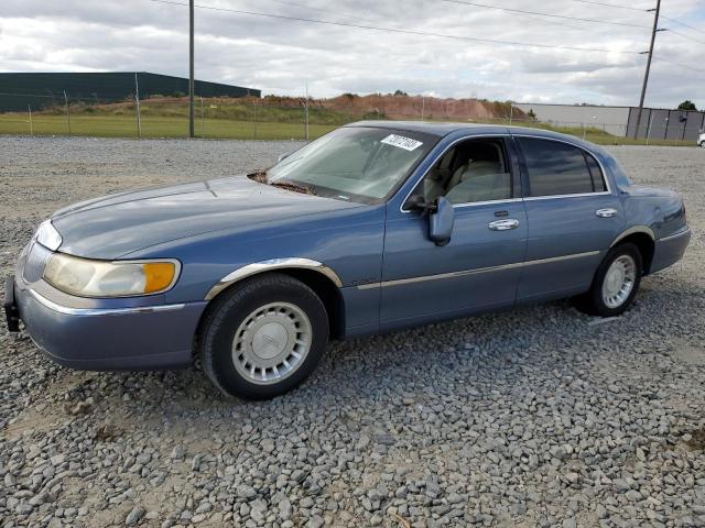 Lincoln Towncar (2000)