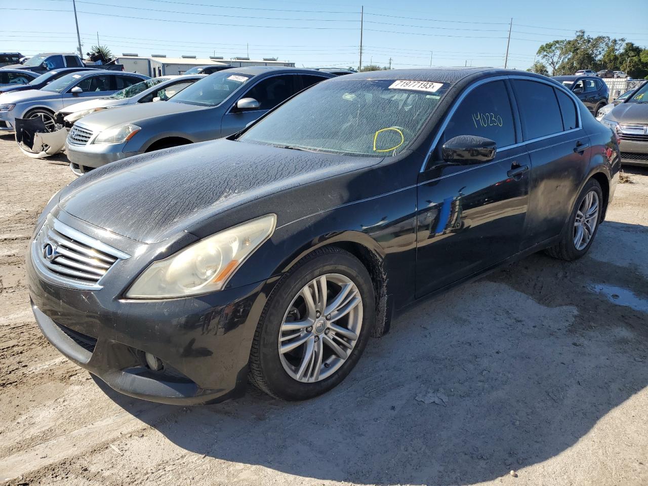 Infiniti G37 base (2013)