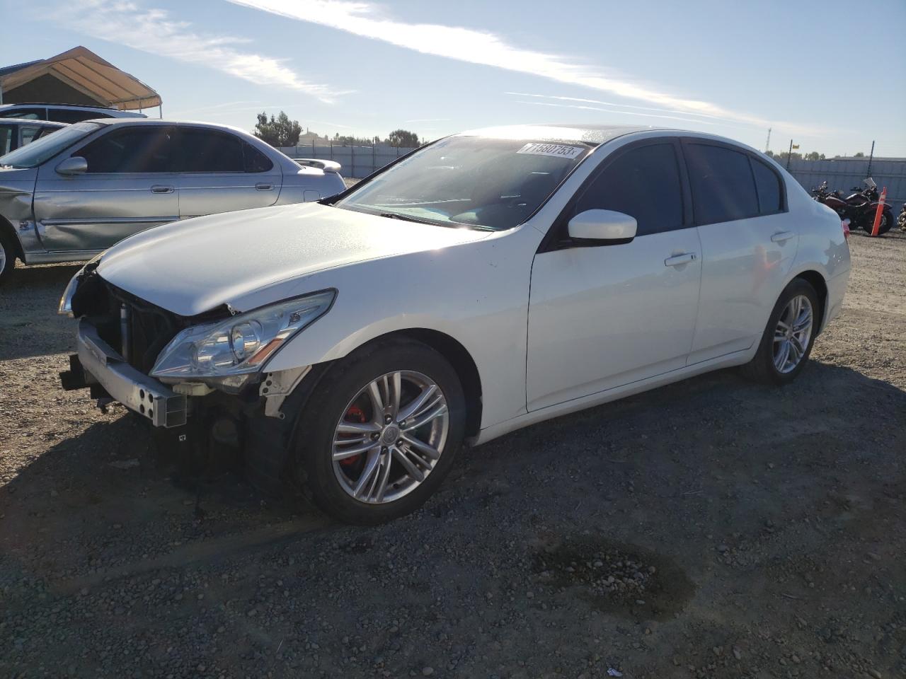 Infiniti G (2012)
