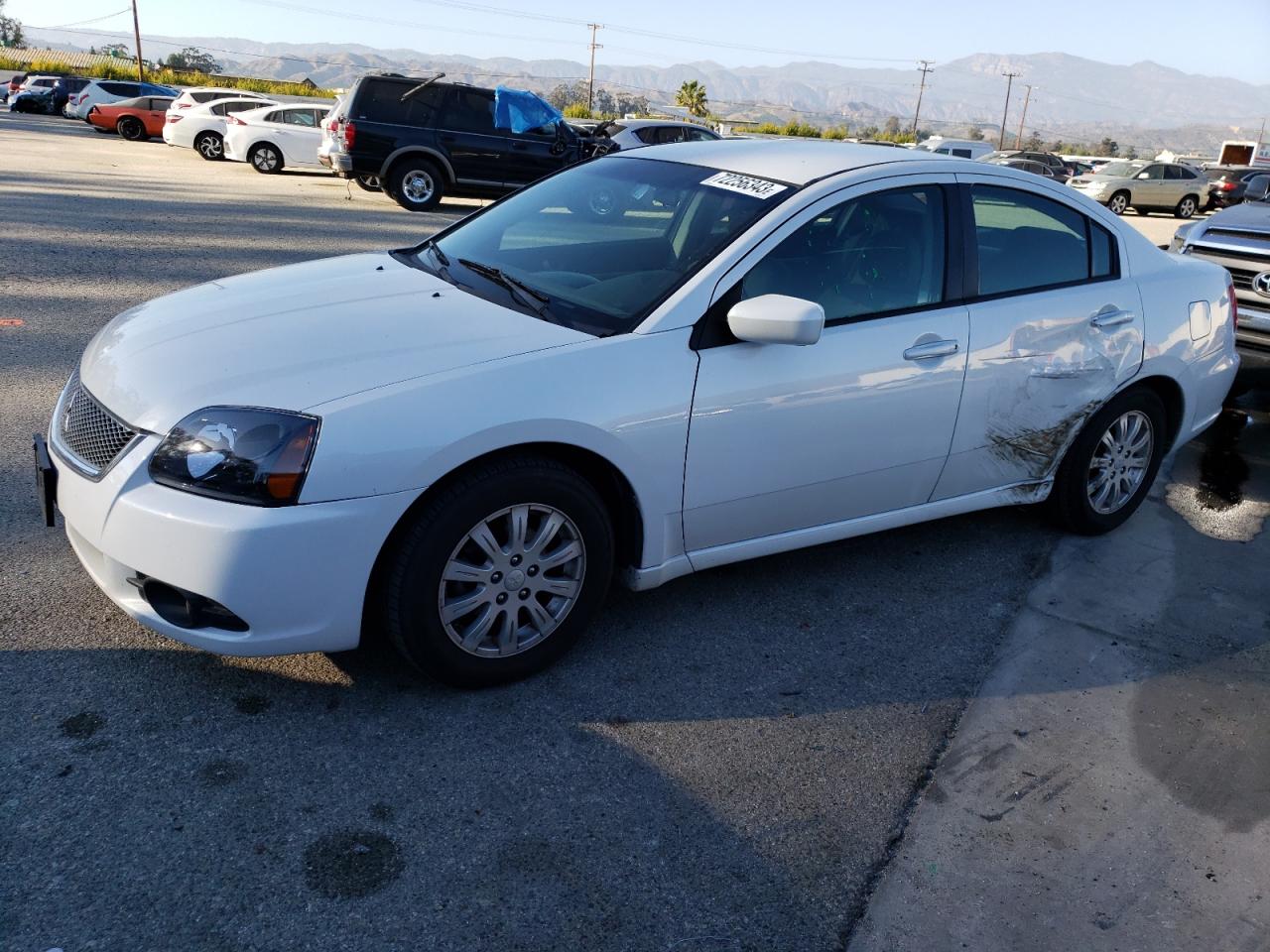 Mitsubishi Galant fe (2011)